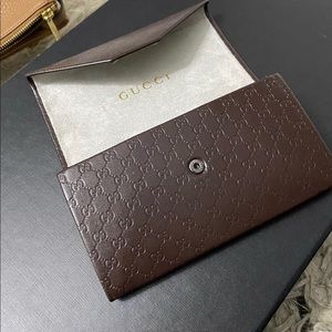 AUTHENTIC GUCCI SUNGLASSES CASE